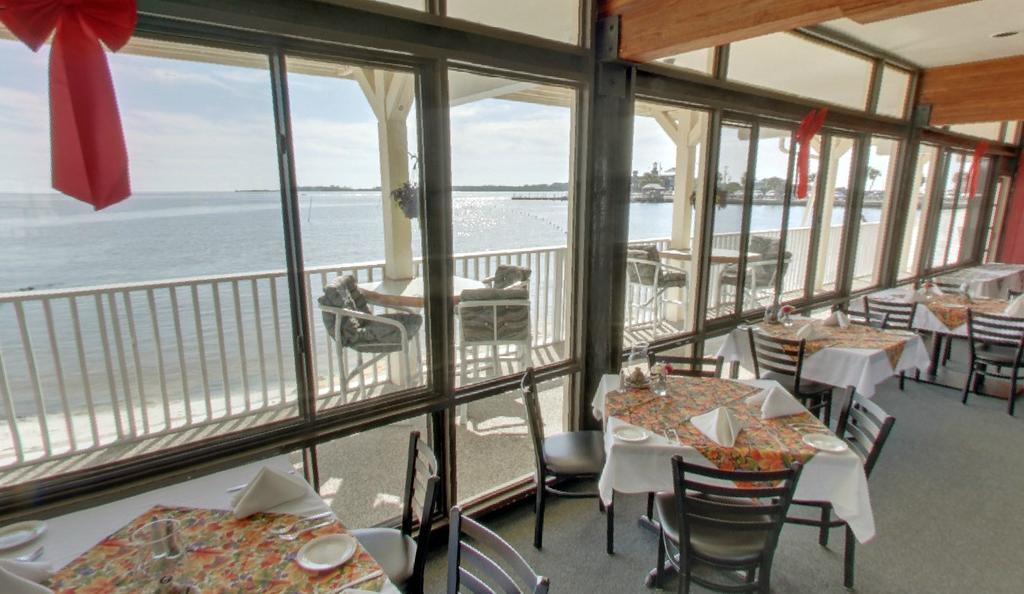 Cedar Cove Beach And Yacht Club Aparthotel Cedar Key Εξωτερικό φωτογραφία